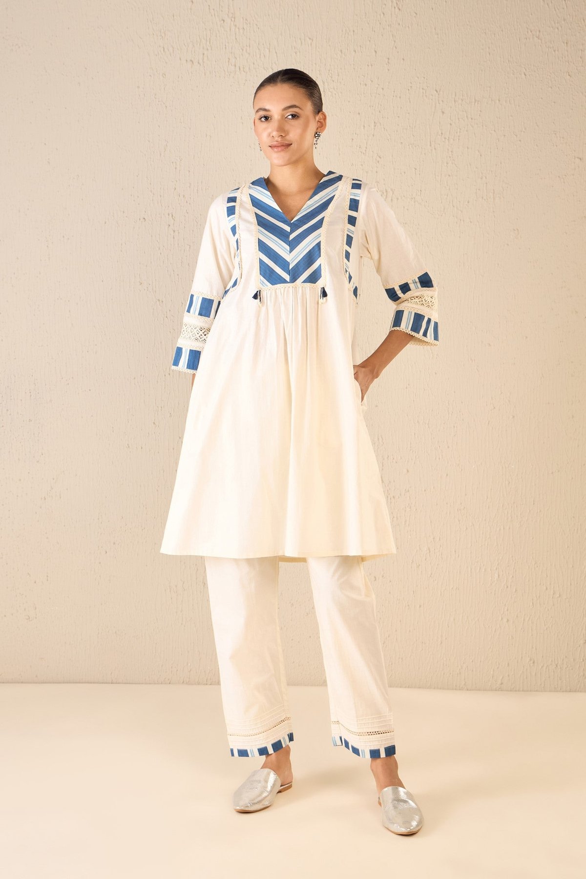 Meadow Stripes: Ivory Blue Stripe Cape