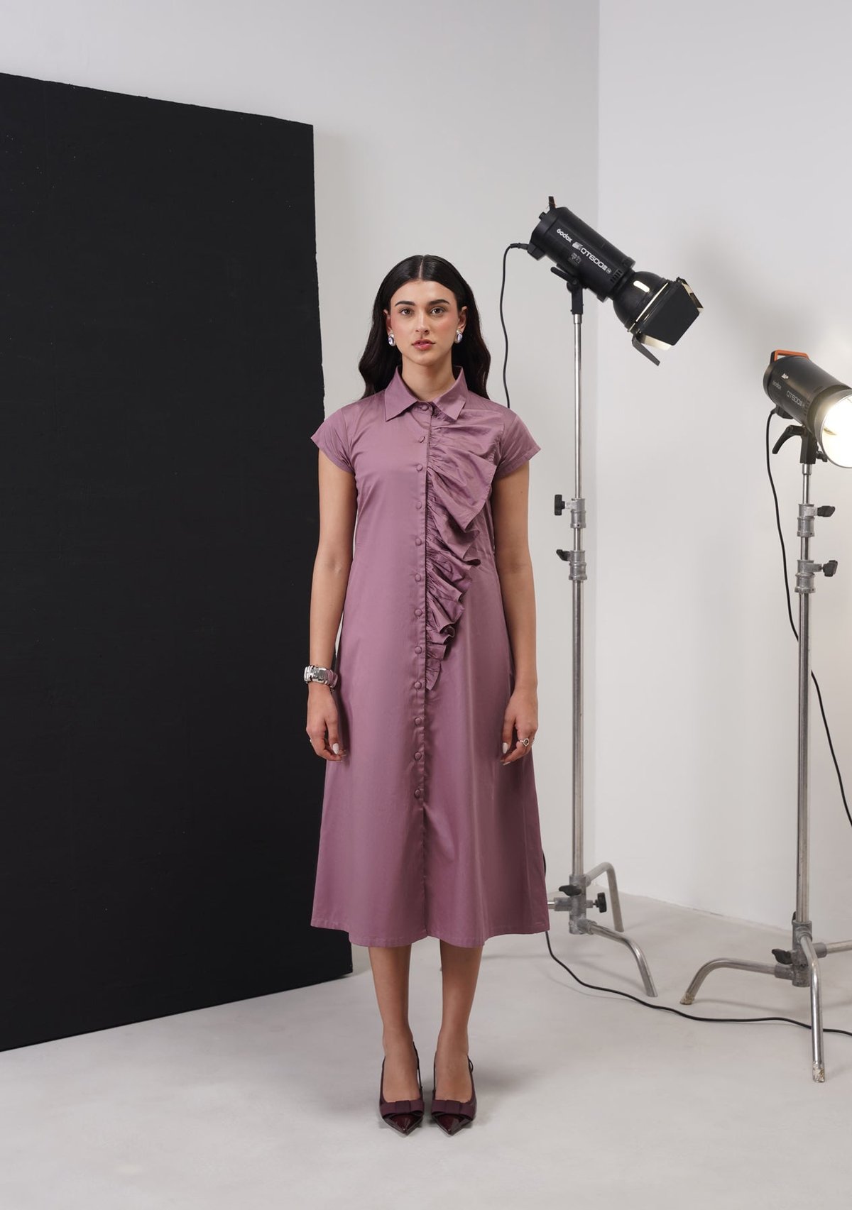 Onion Cotton Button-Front Ruffle Shirt Midi Dress
