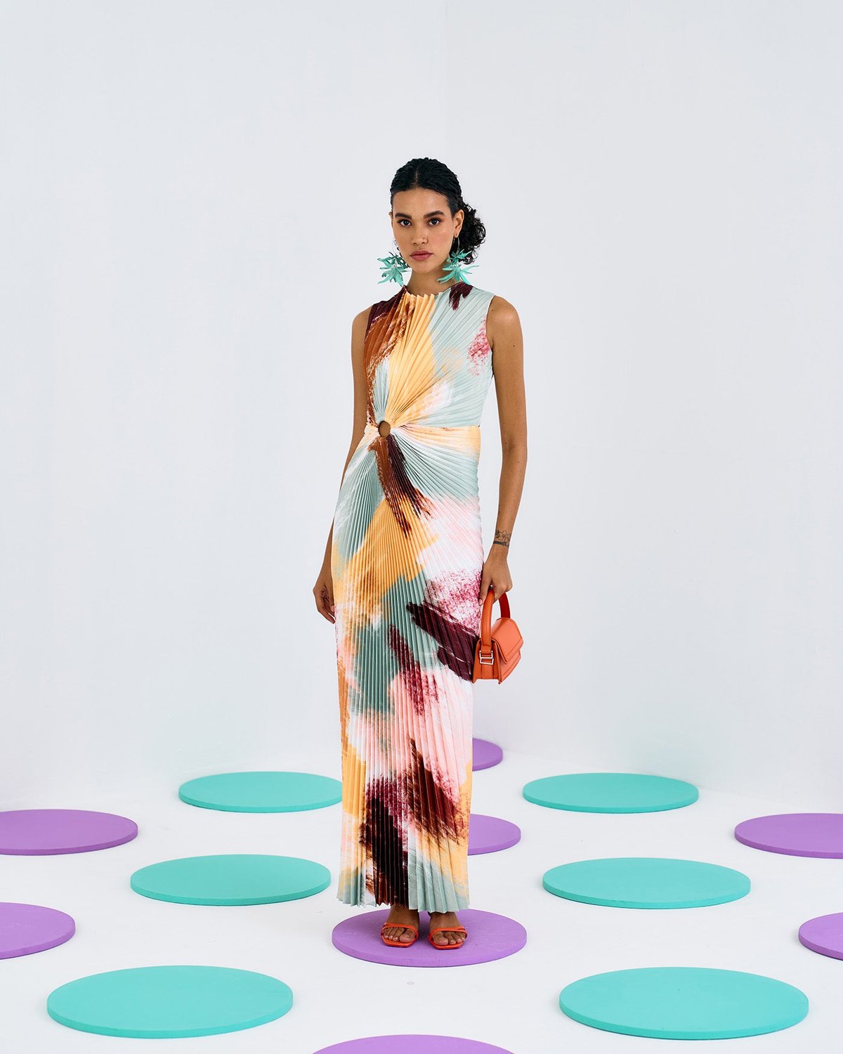 Multicolor Abstract Pleated Maxi Gown with Waist Ring
