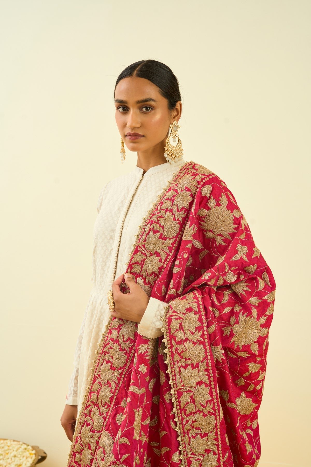 Floral Tilla Embroidery Odhni
