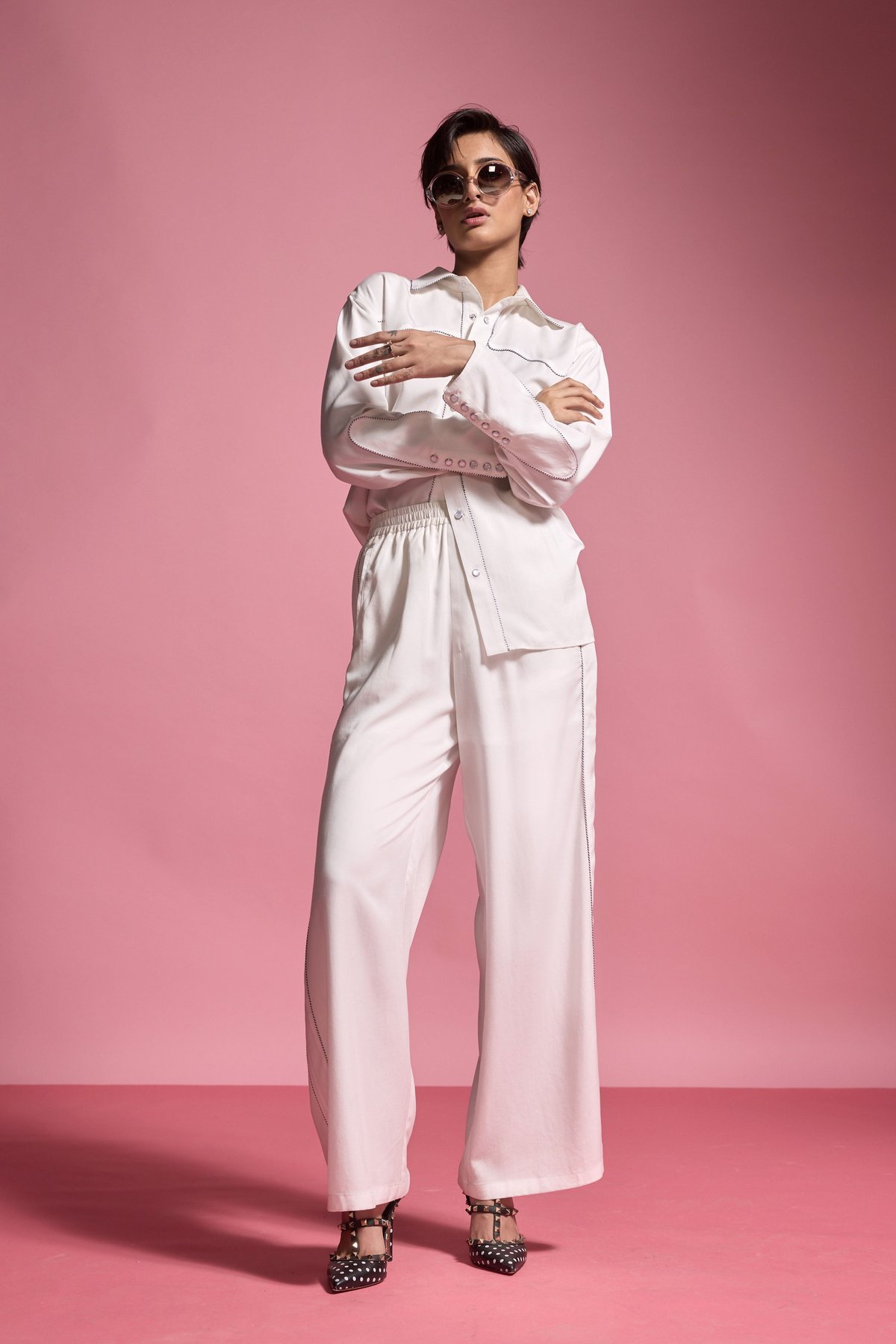 Off White Contrast Piped Wide-Leg Trousers