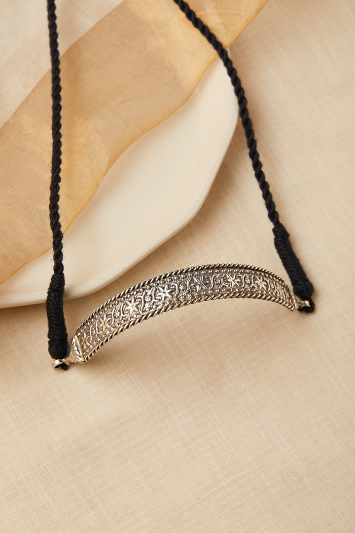 Avni Festive Silver Choker