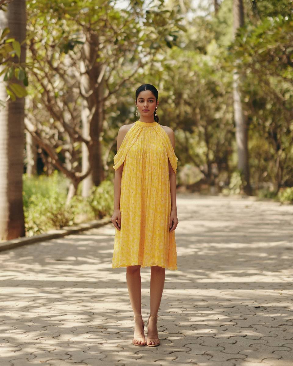 Yellow Printed Chiffon Halter Neck Knee-Length Dress
