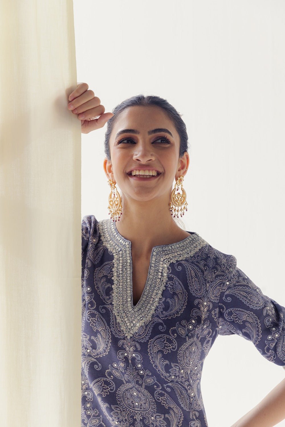 Blue Raw Silk Paisley Short Kurta Set with Dupatta