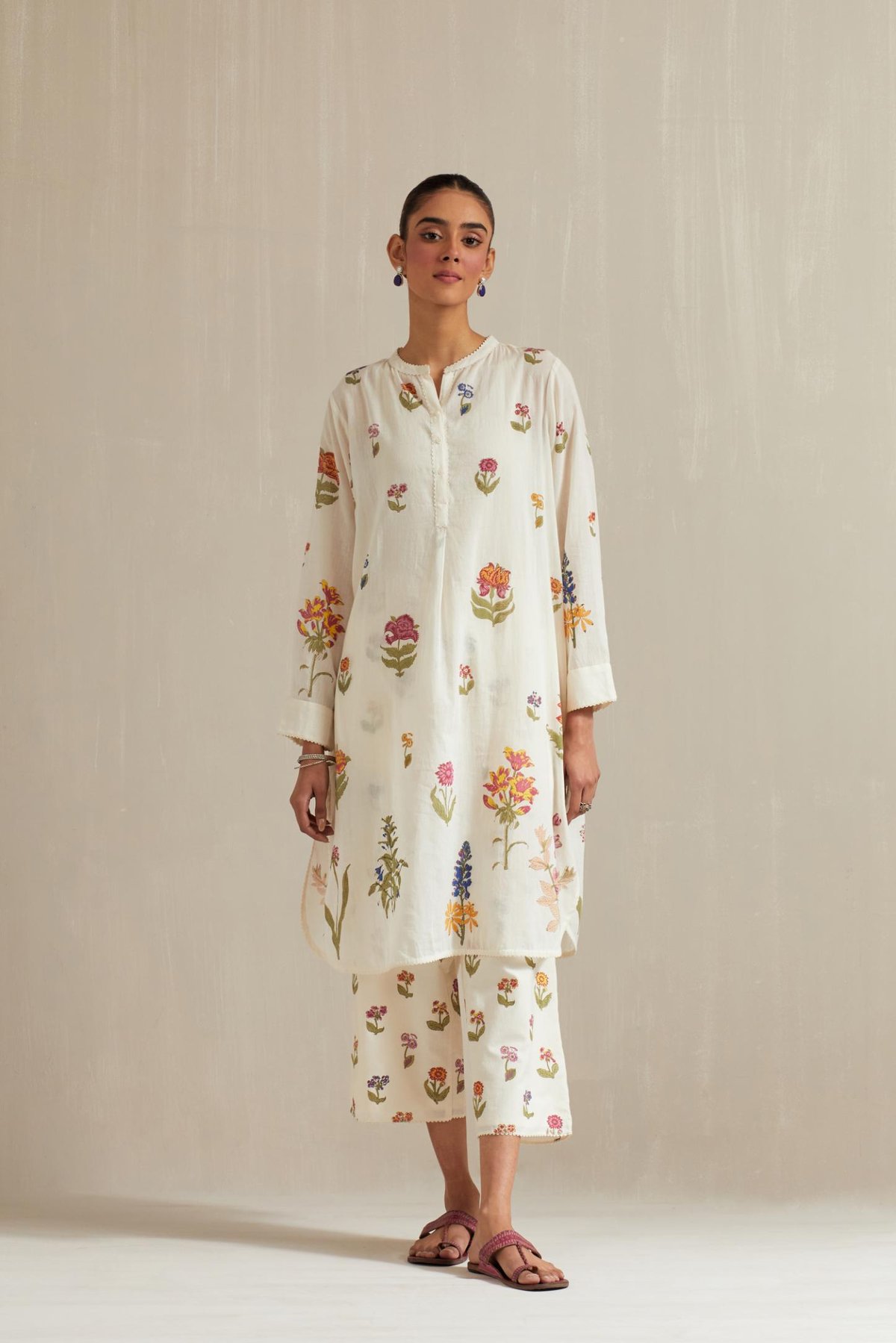 Off White Cotton Short Kurta With Pant