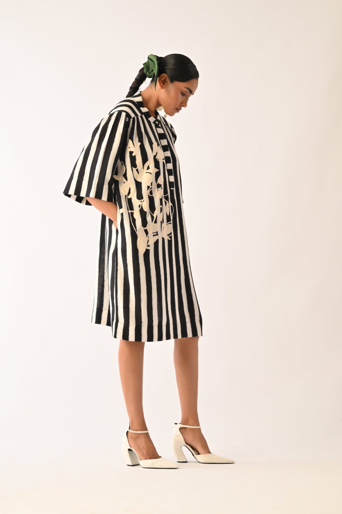 Black/White Striped Anti-Fit Shirt Dress