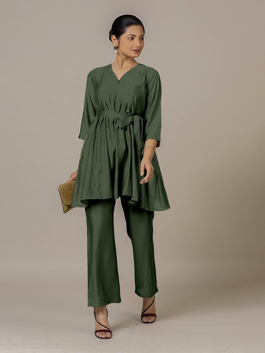 Tuhi Rozaana Kurta
