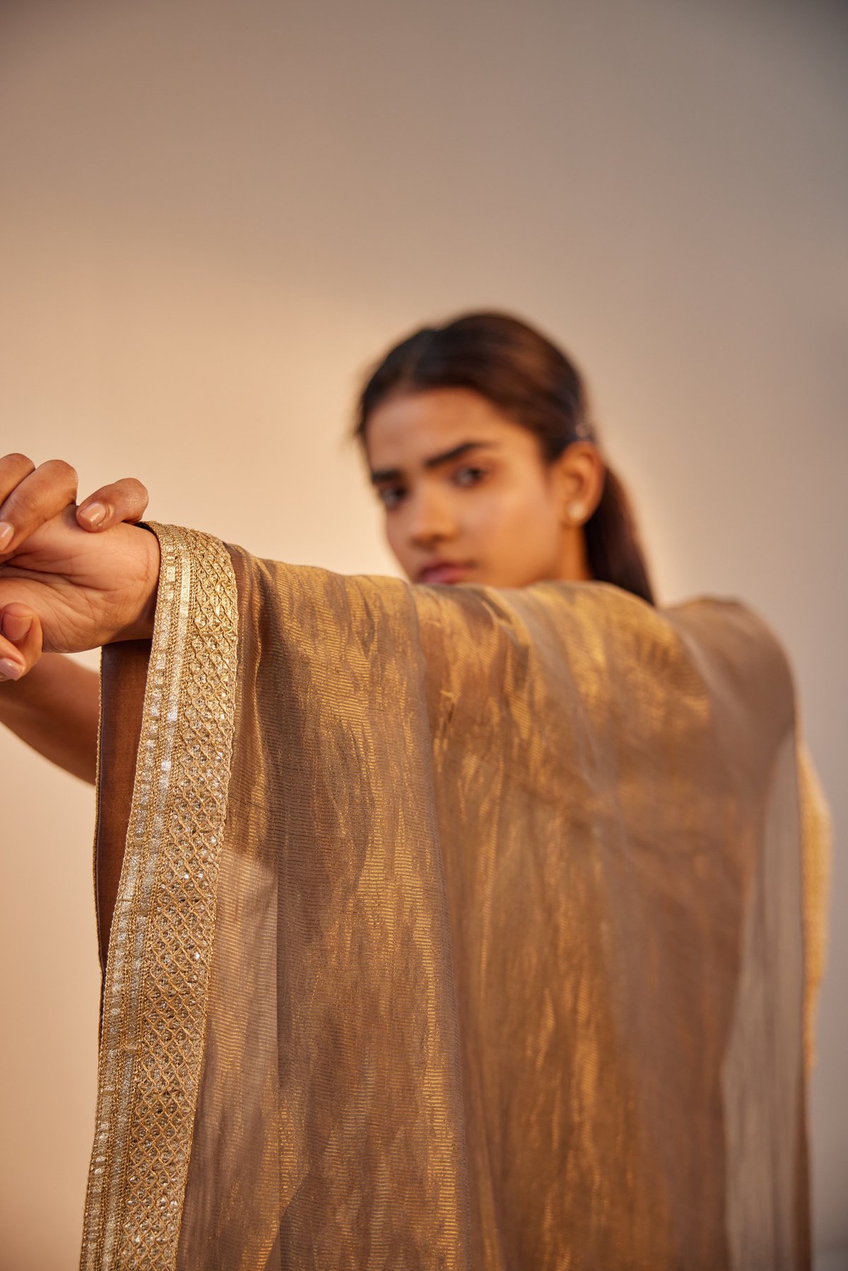 Dupatta In Grey Tissue Chanderi Stripes