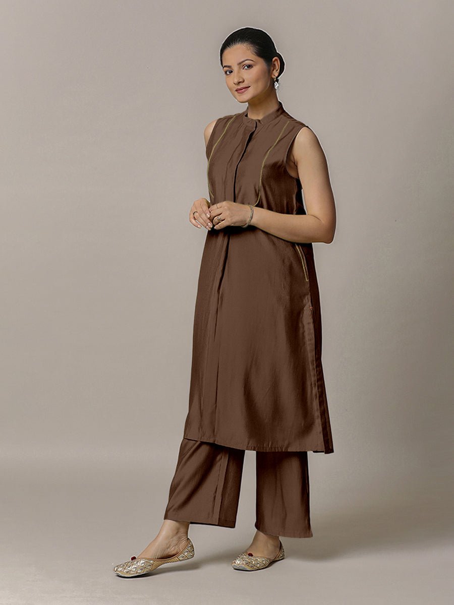 Eira Rozaana Kurta