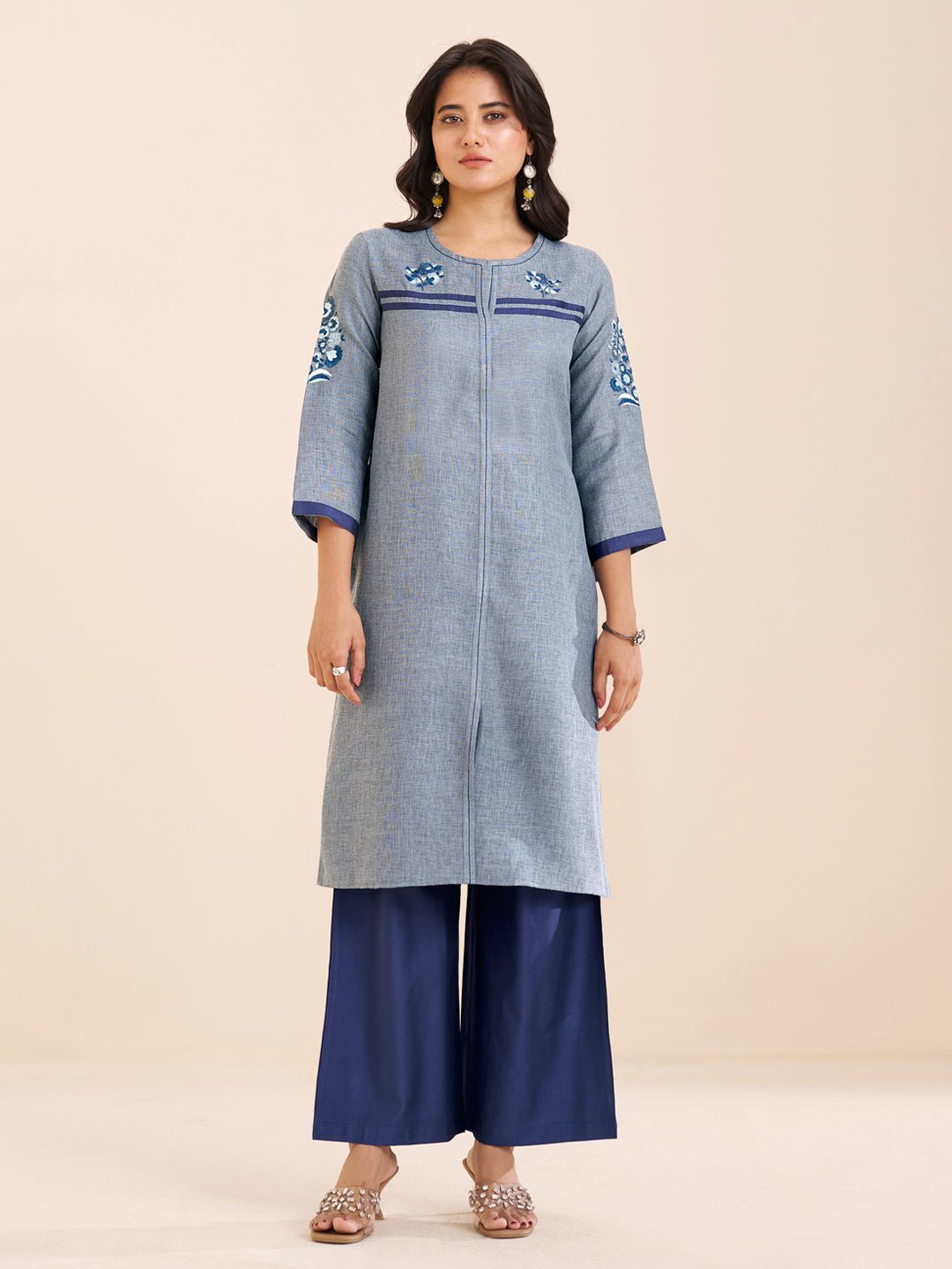 Elegant Blue Straight Kurta Set in Viscose Blend