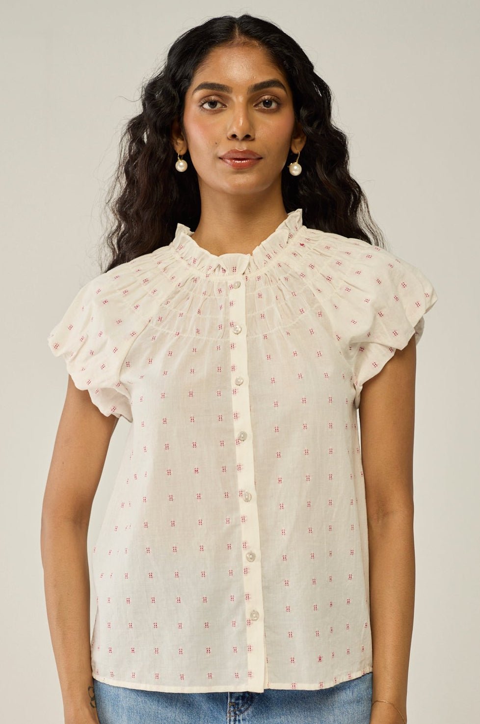 Round Neck Bottoned Blouse