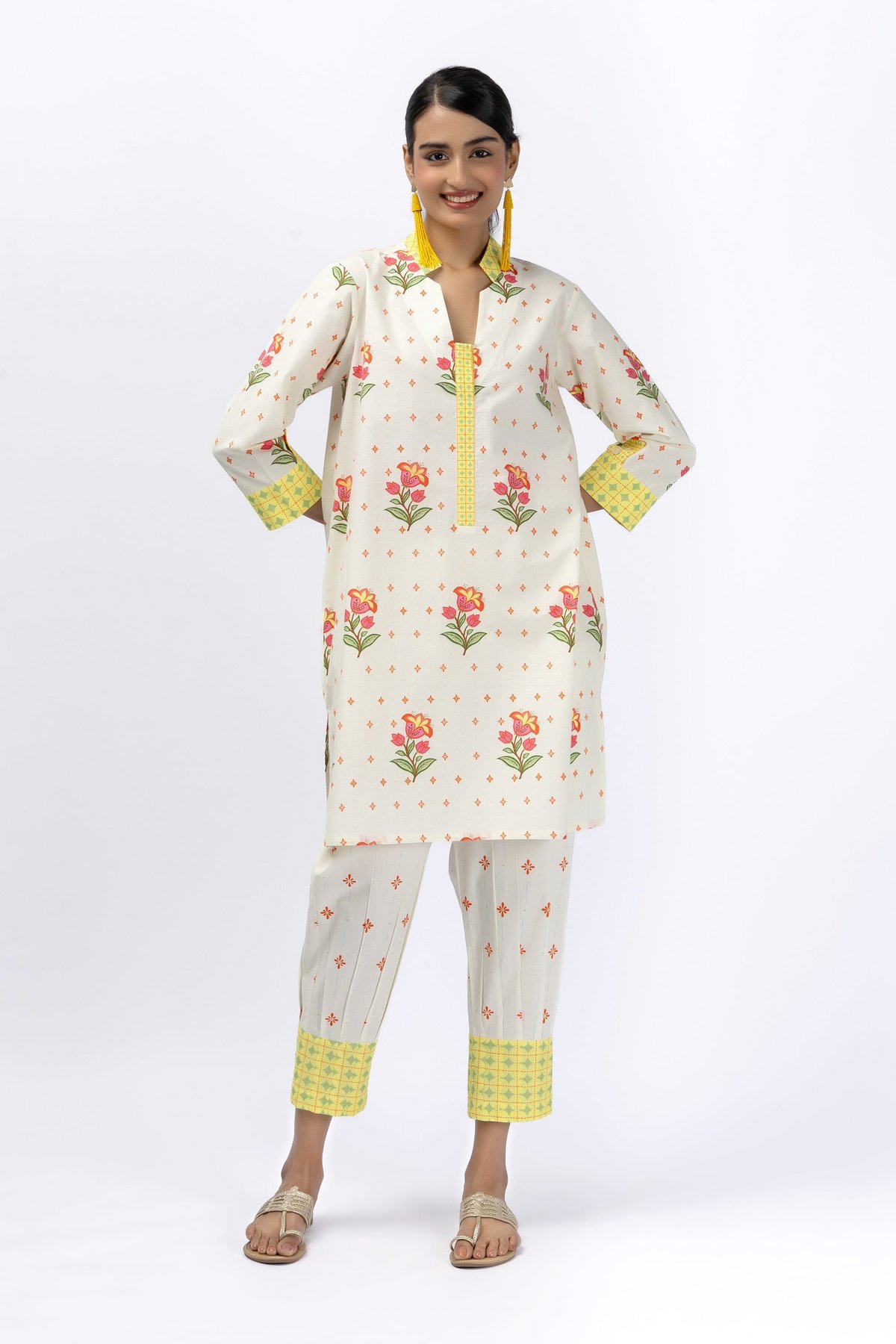 Roses Booti Shirt + Barrel Pants Set