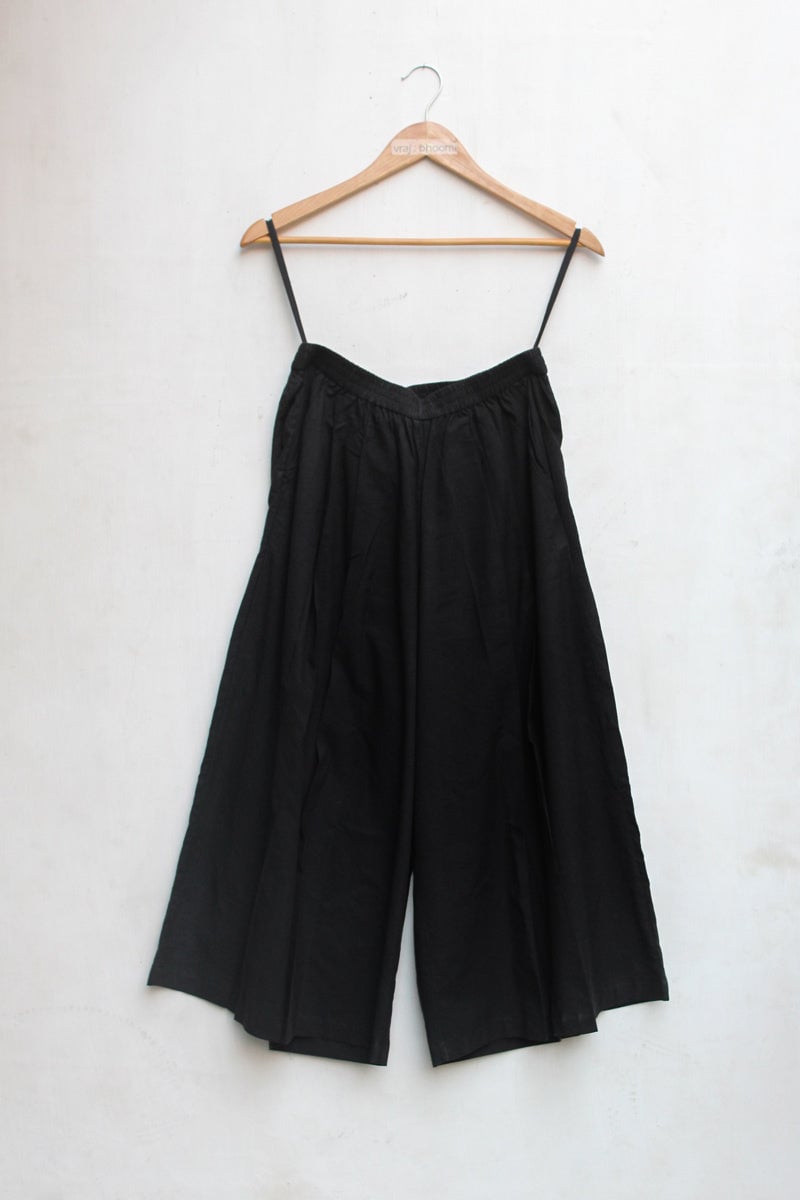 Black Cotton Culottes with Elasticated Waist and Pockets