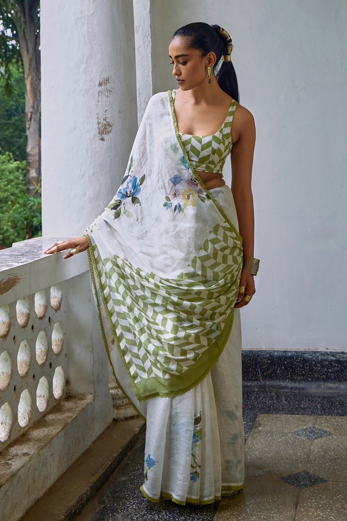 The Marisol Handcrafted Linen Saree
