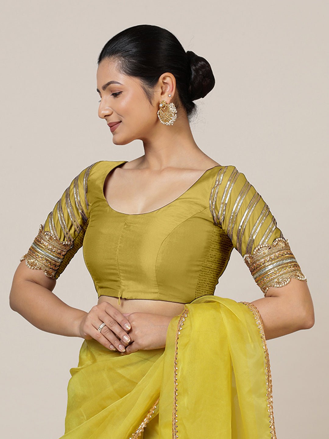 Anisha Tyohaar