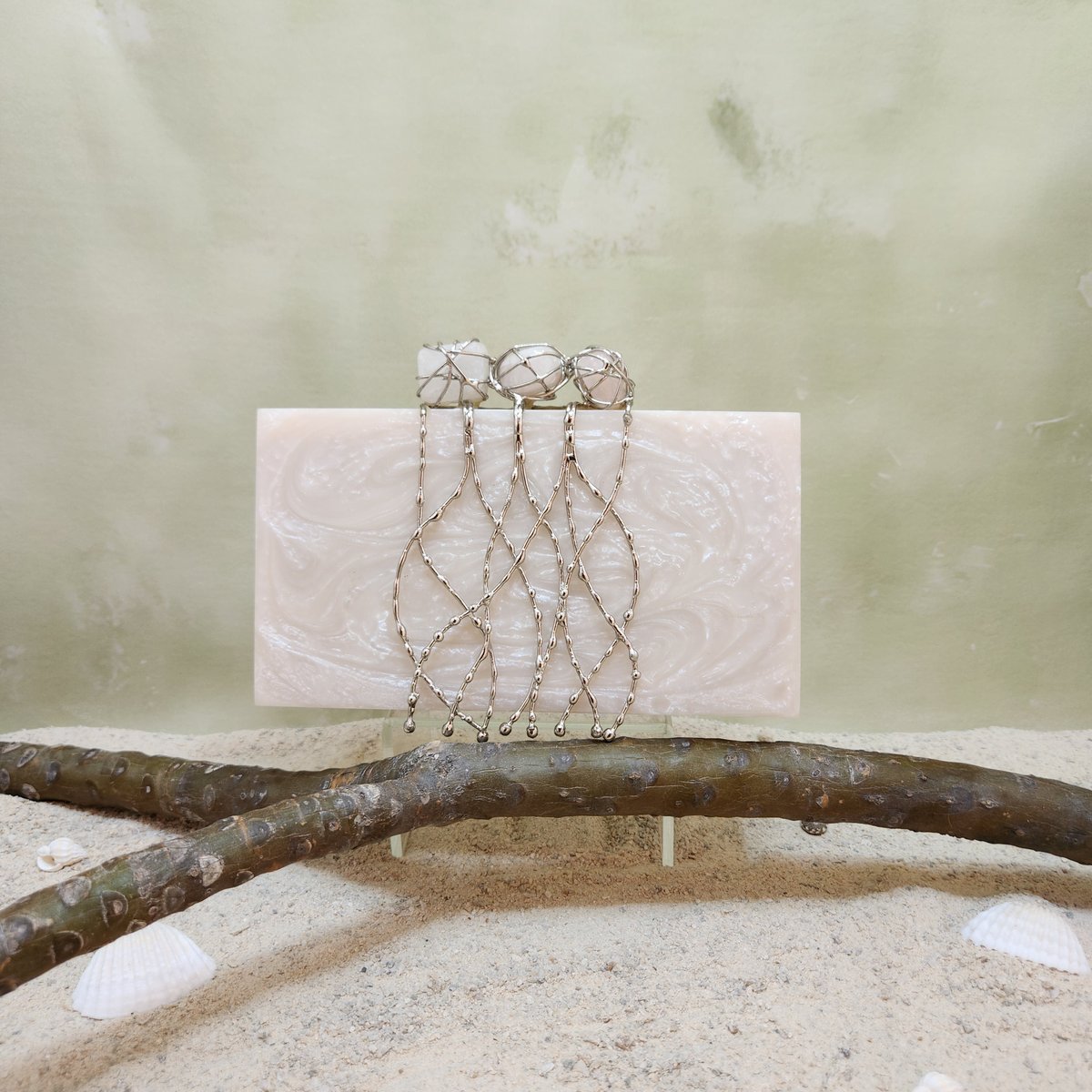 Three Stone Criss Cross Clutch