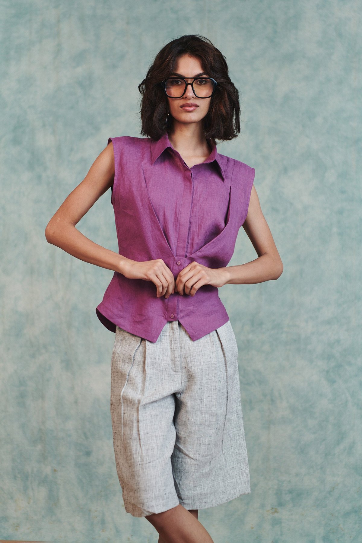 Berry Linen Sleeveless Double Placket Top