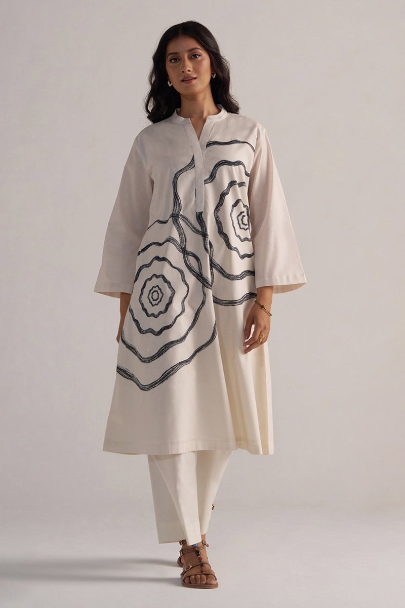 Cream and Black Abstract Print Kurta and Pants Co-ord Set