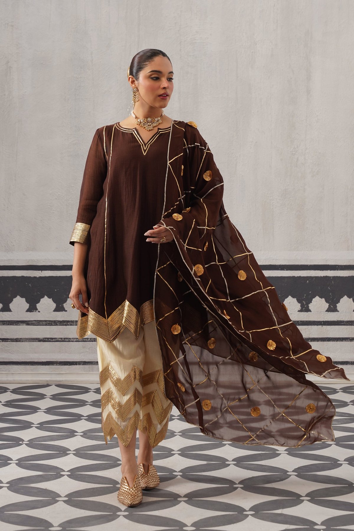 Ira Kurta Set