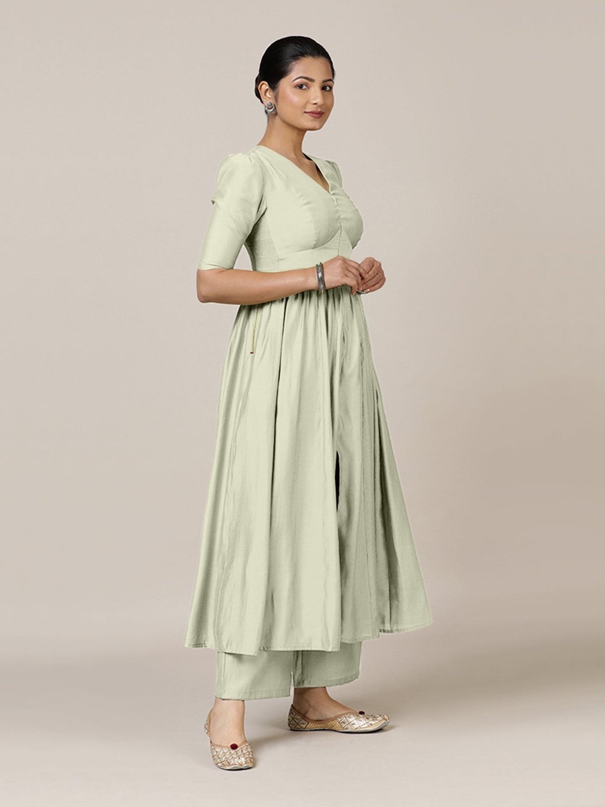Faiza Rozaana Kurta