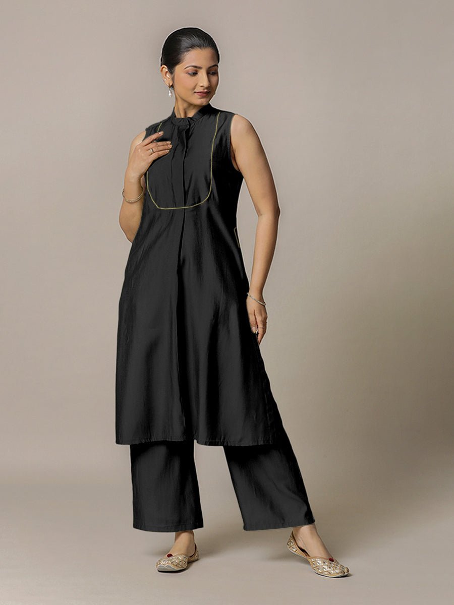 Eira Rozaana Kurta Set