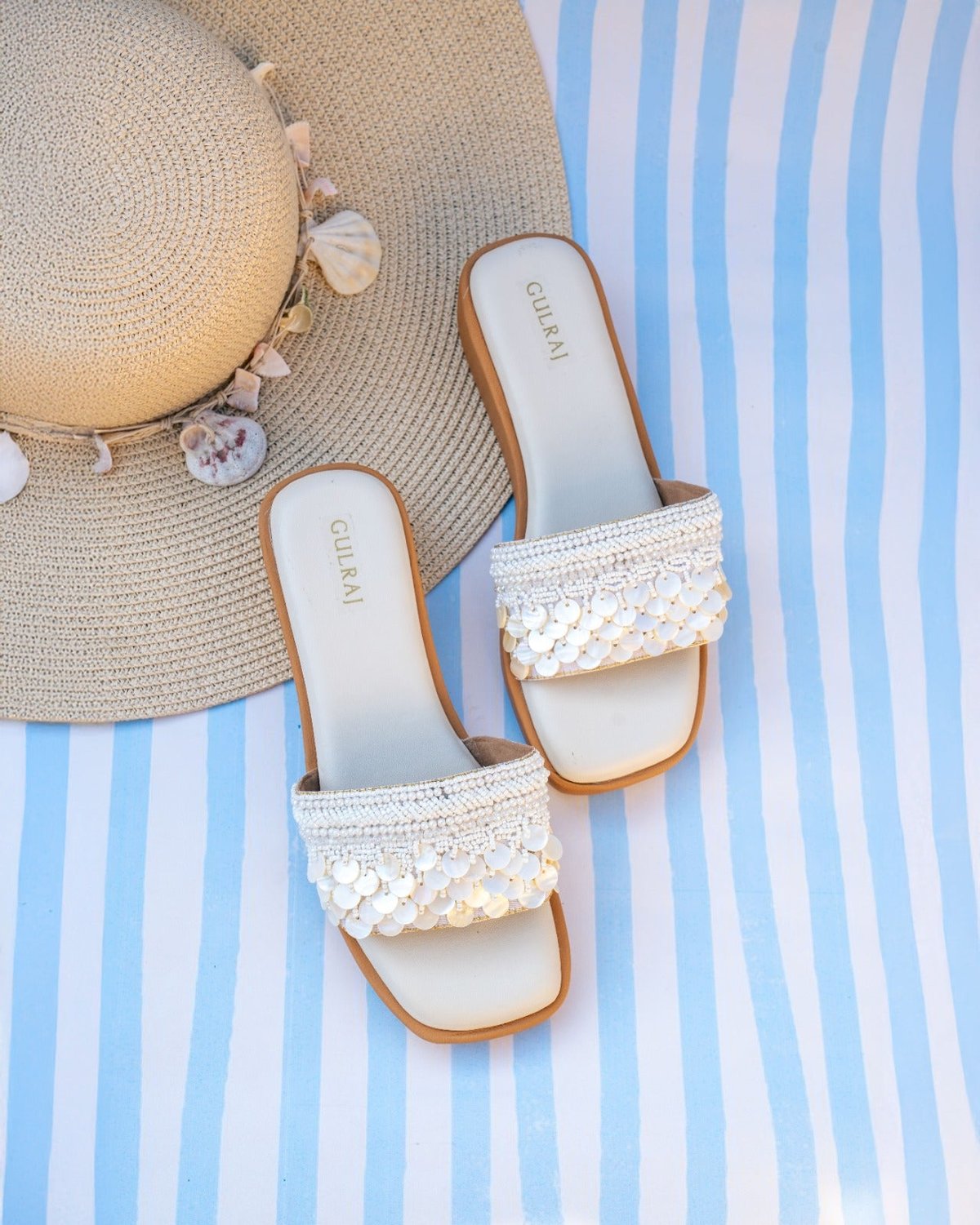 Mia Slides