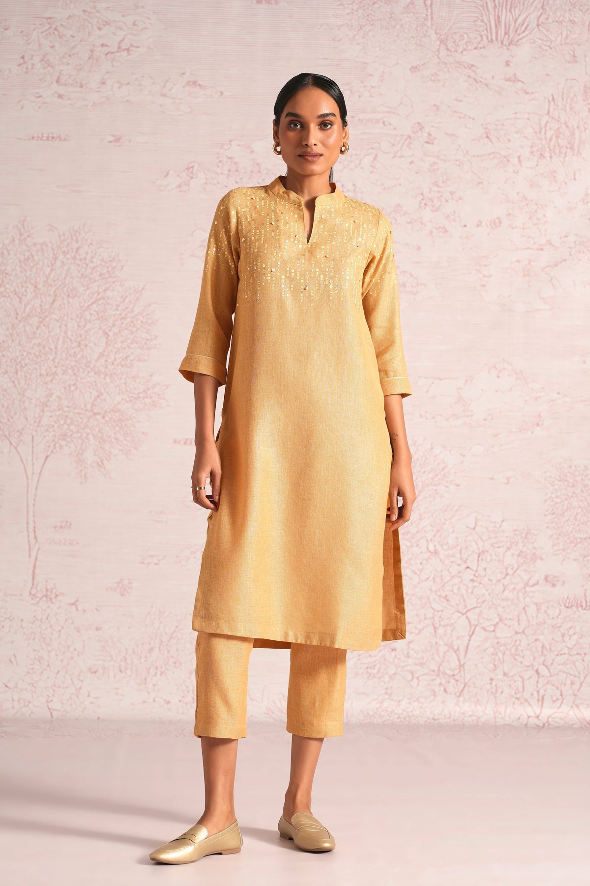 Shimmer Strings Kurta Set