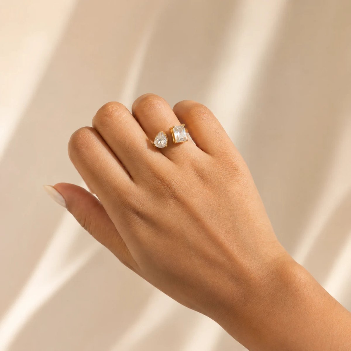 Glam Gem Ring