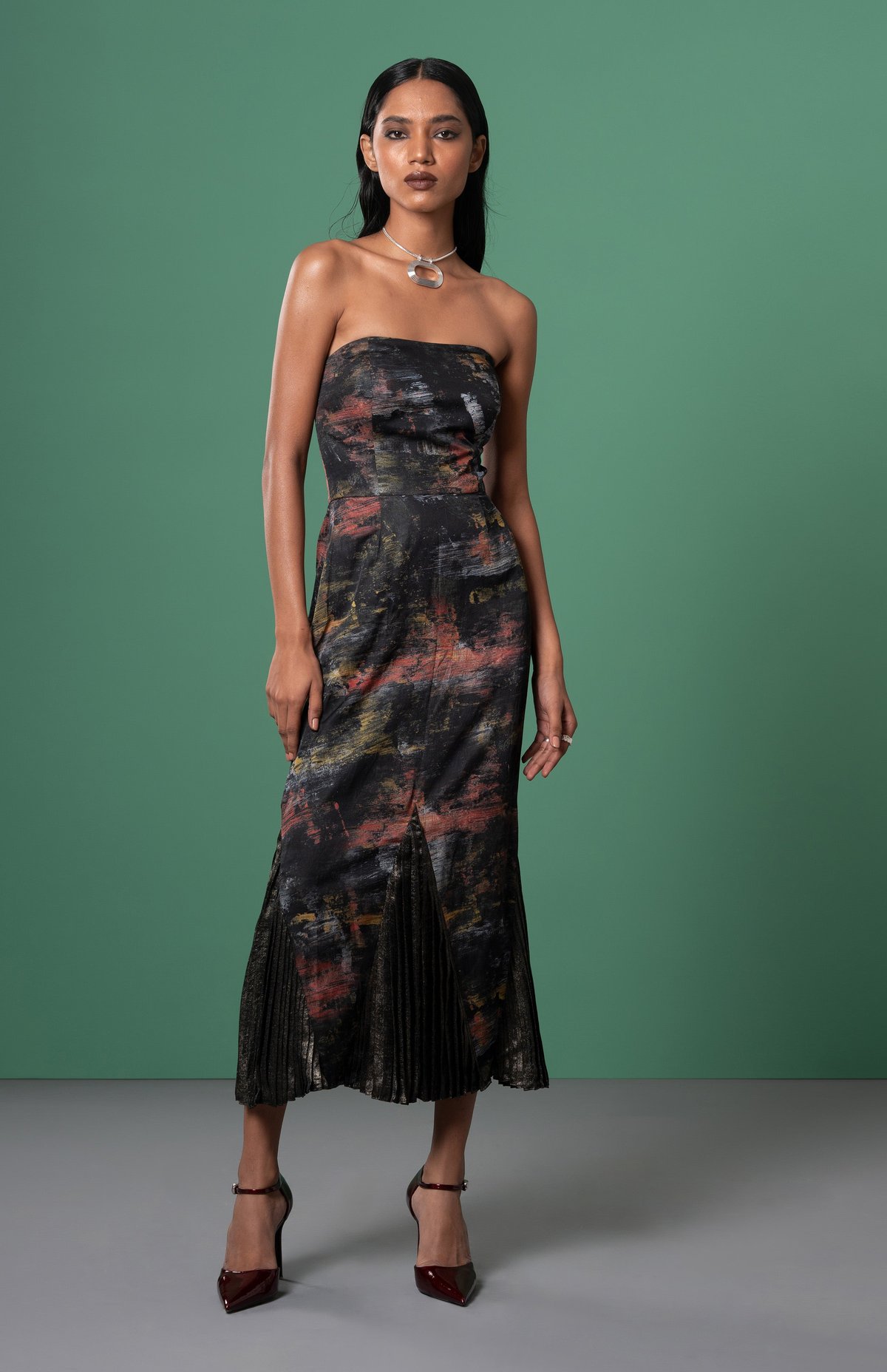 Multicolor Abstract Strapless Midi Dress with Pleated Godets