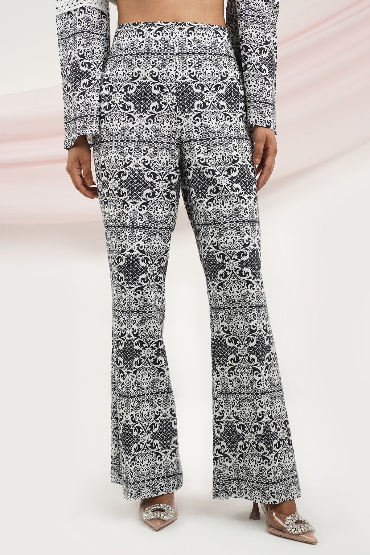 Lady Like Pants- Black