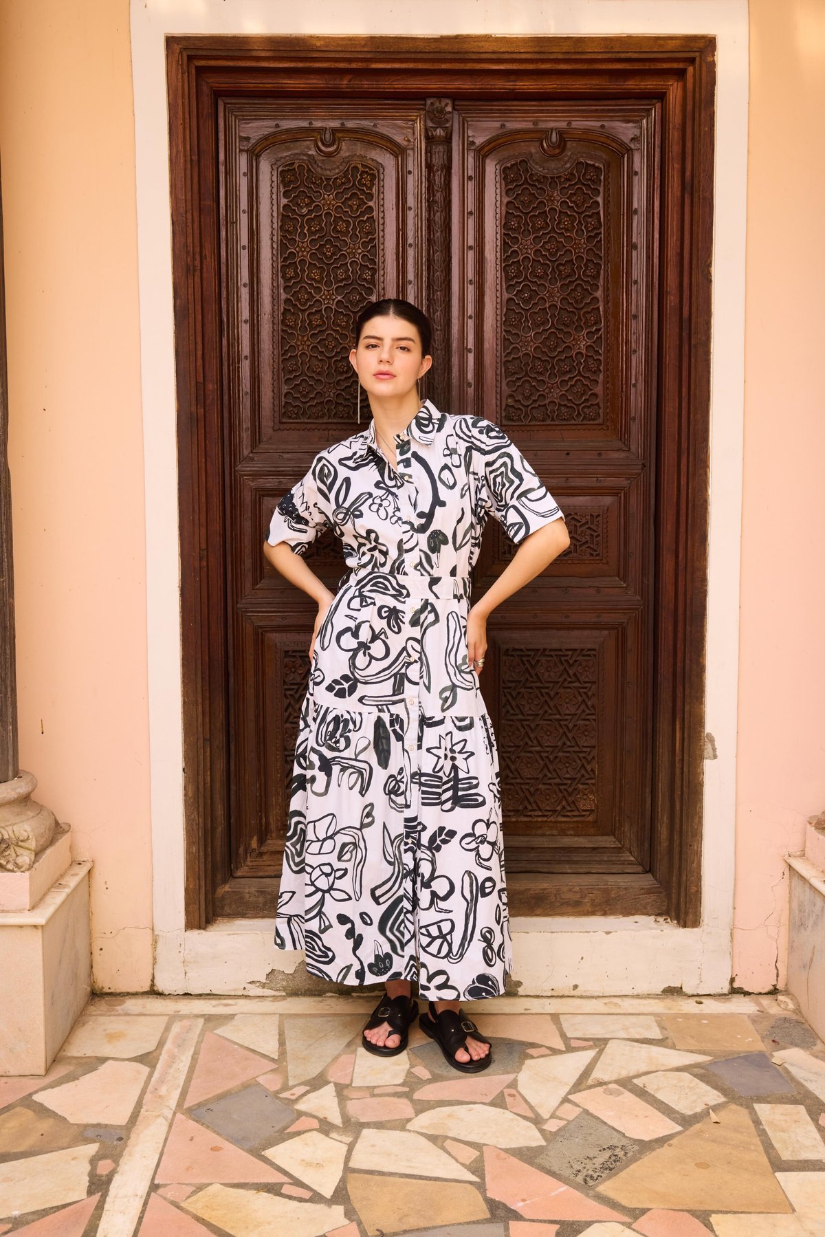 Black and White Abstract Print Maxi Shirt Dress
