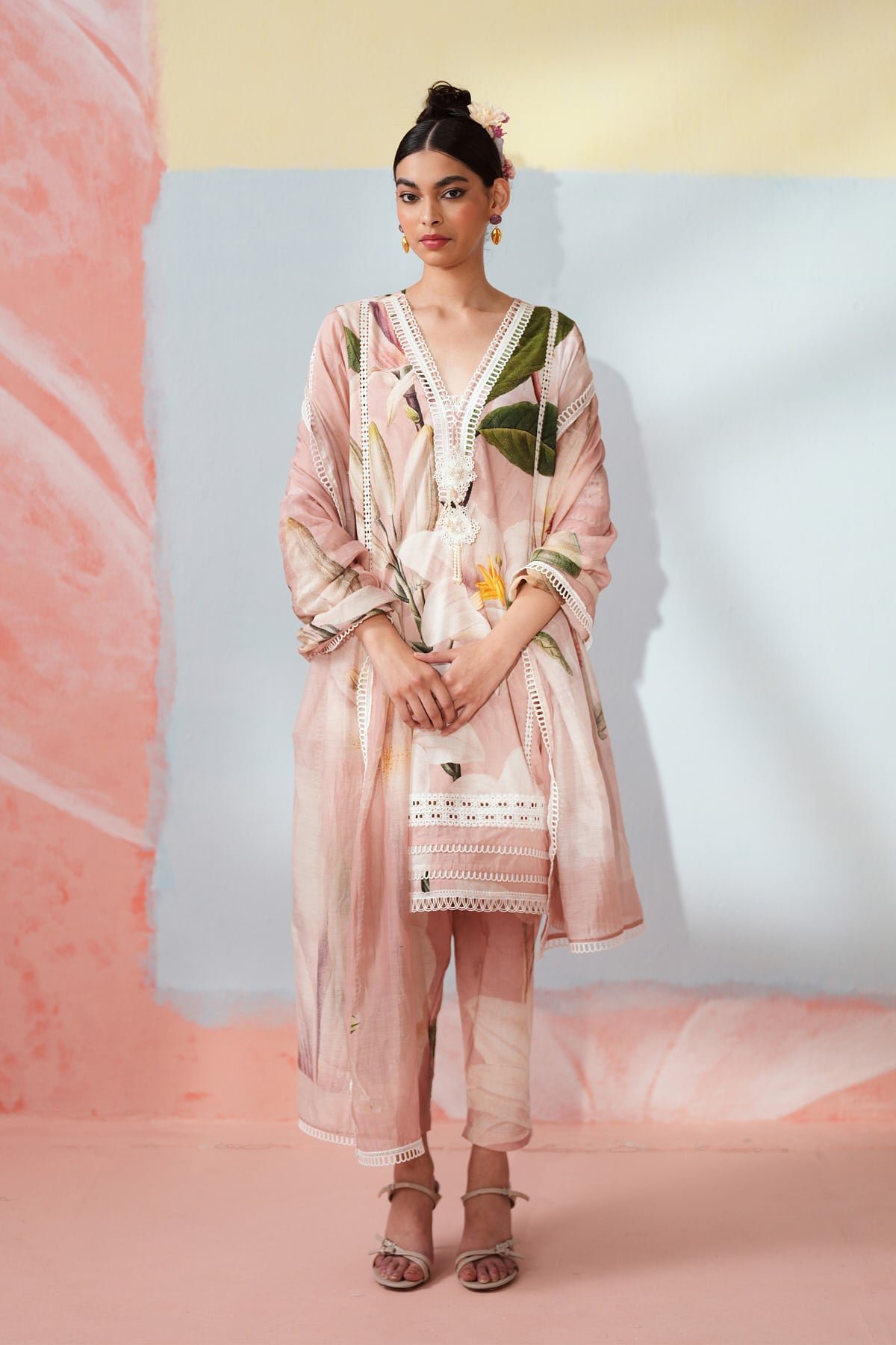 Blush Botanica Set