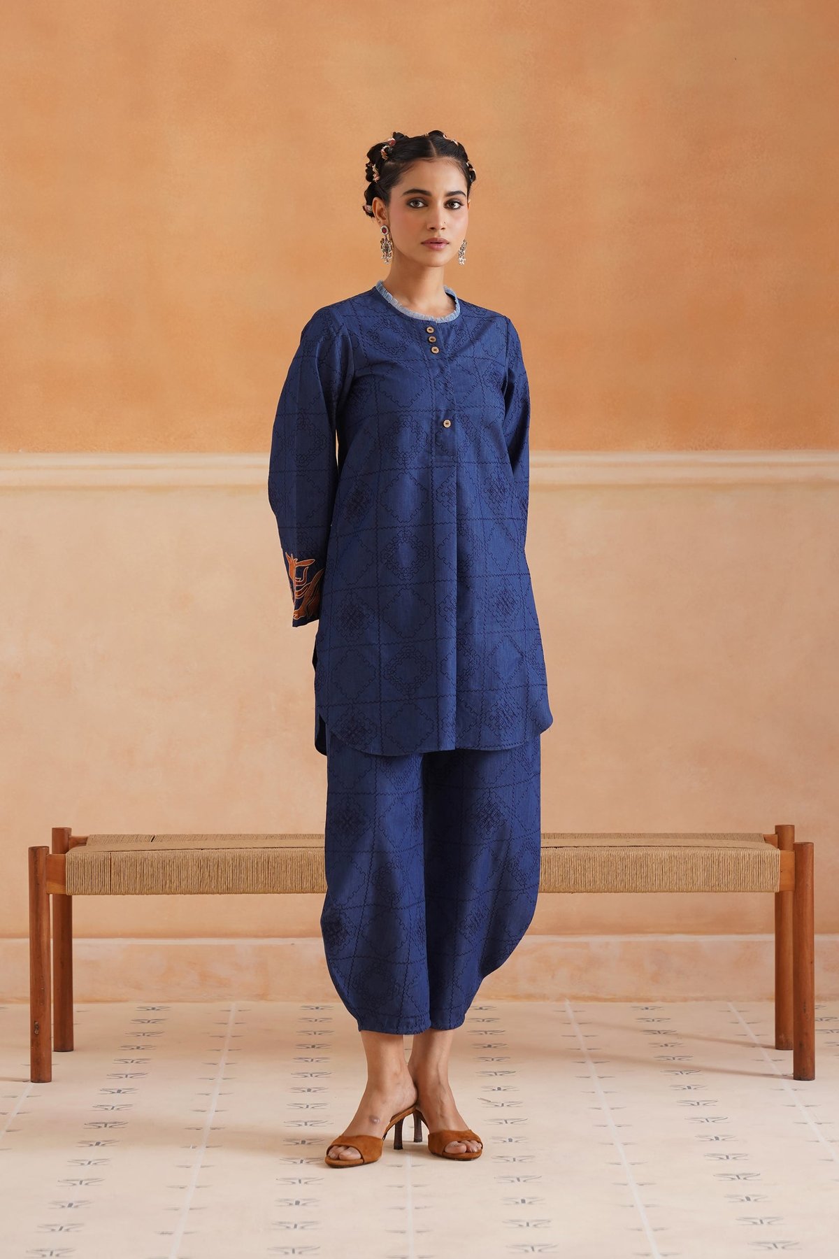 Sarah Cotton Denim Emb Set With Barrel Pants