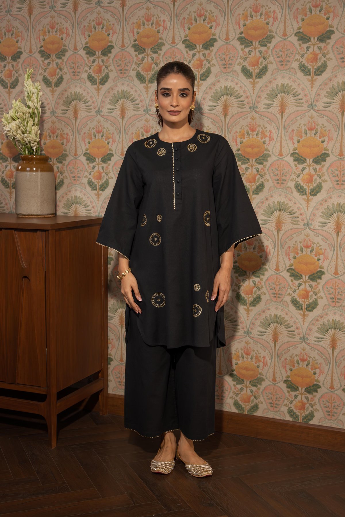 Black Linen-Blend Straight Kurta and Pants Set