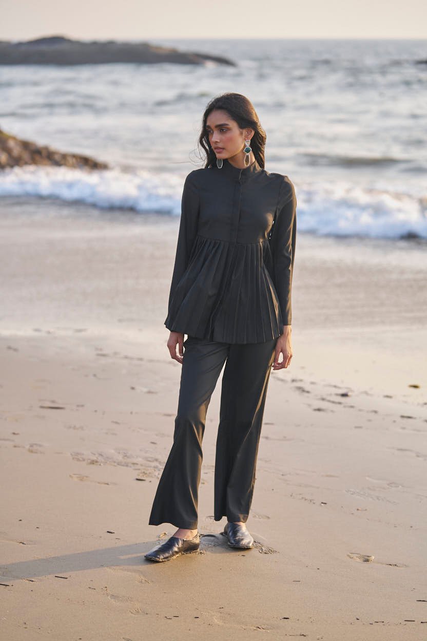 Black Flared Suiting Trousers with Side Pockets