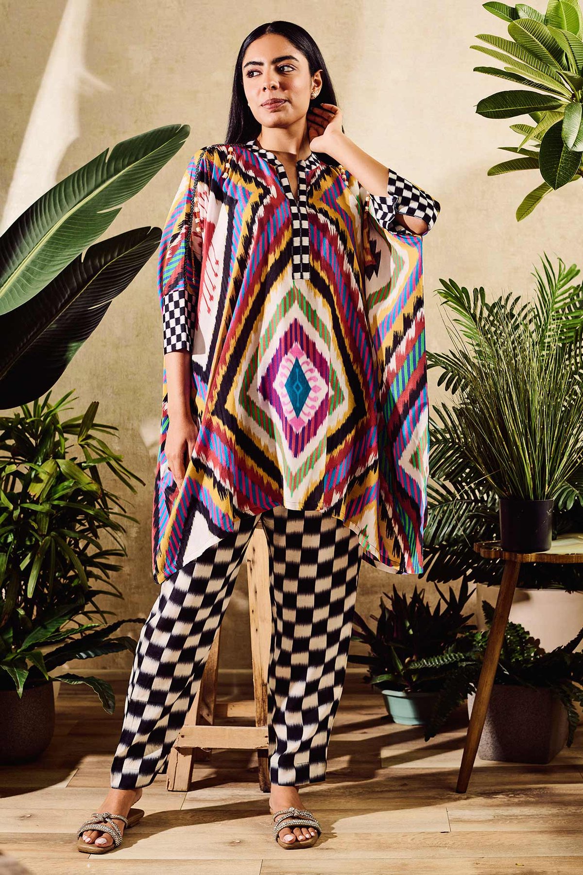 Cotton Silk Printed Geometric Notched Round Kaftan With Pant