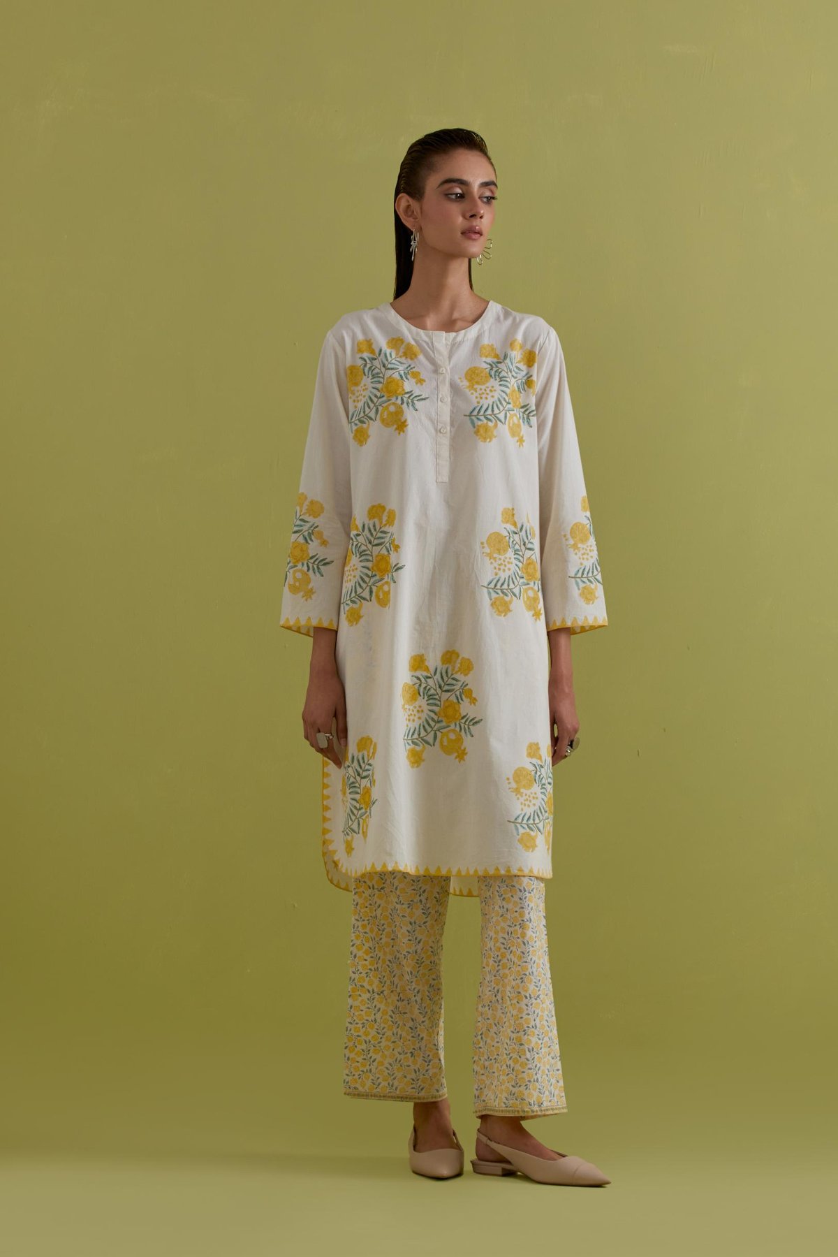 Off-White Floral Block Print Cotton Kurta Set with Dupatta