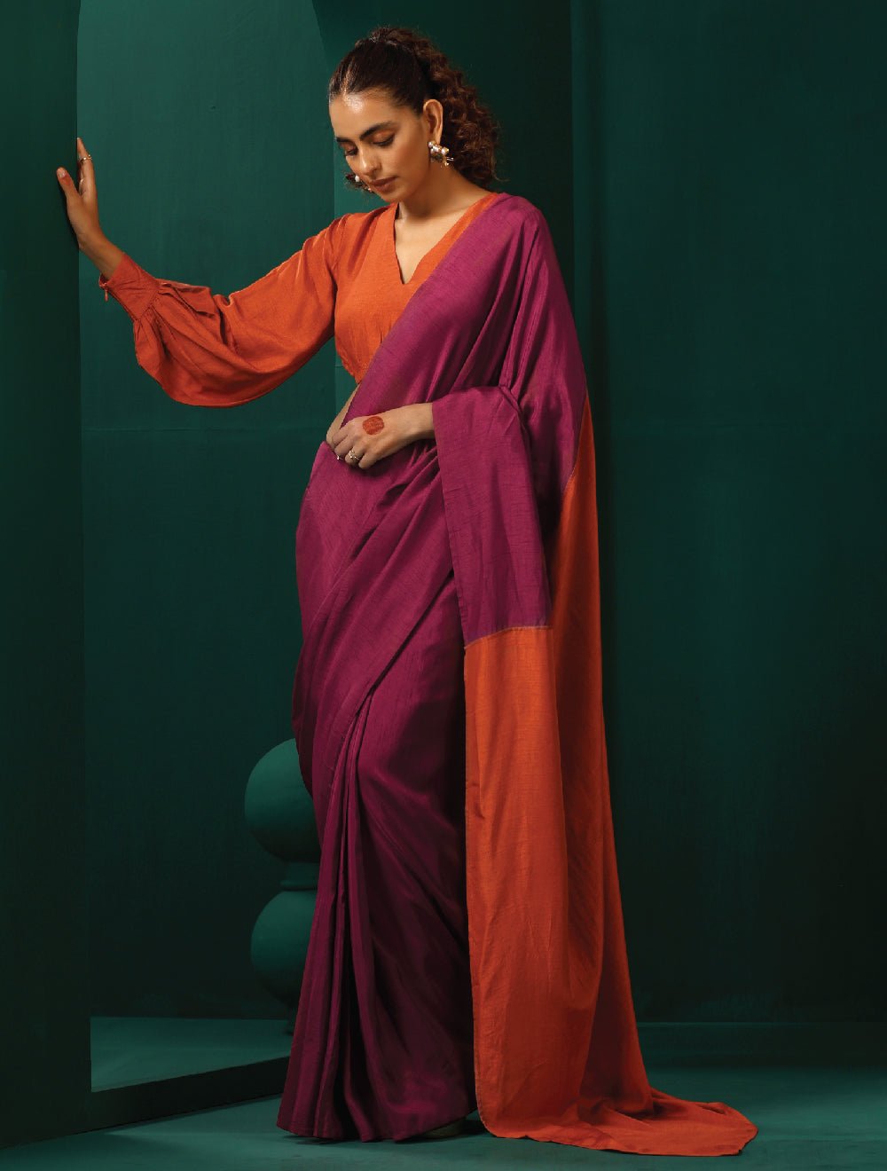 Maroon Rust Silk Blend Colorblocked Saree with Blouse Piece