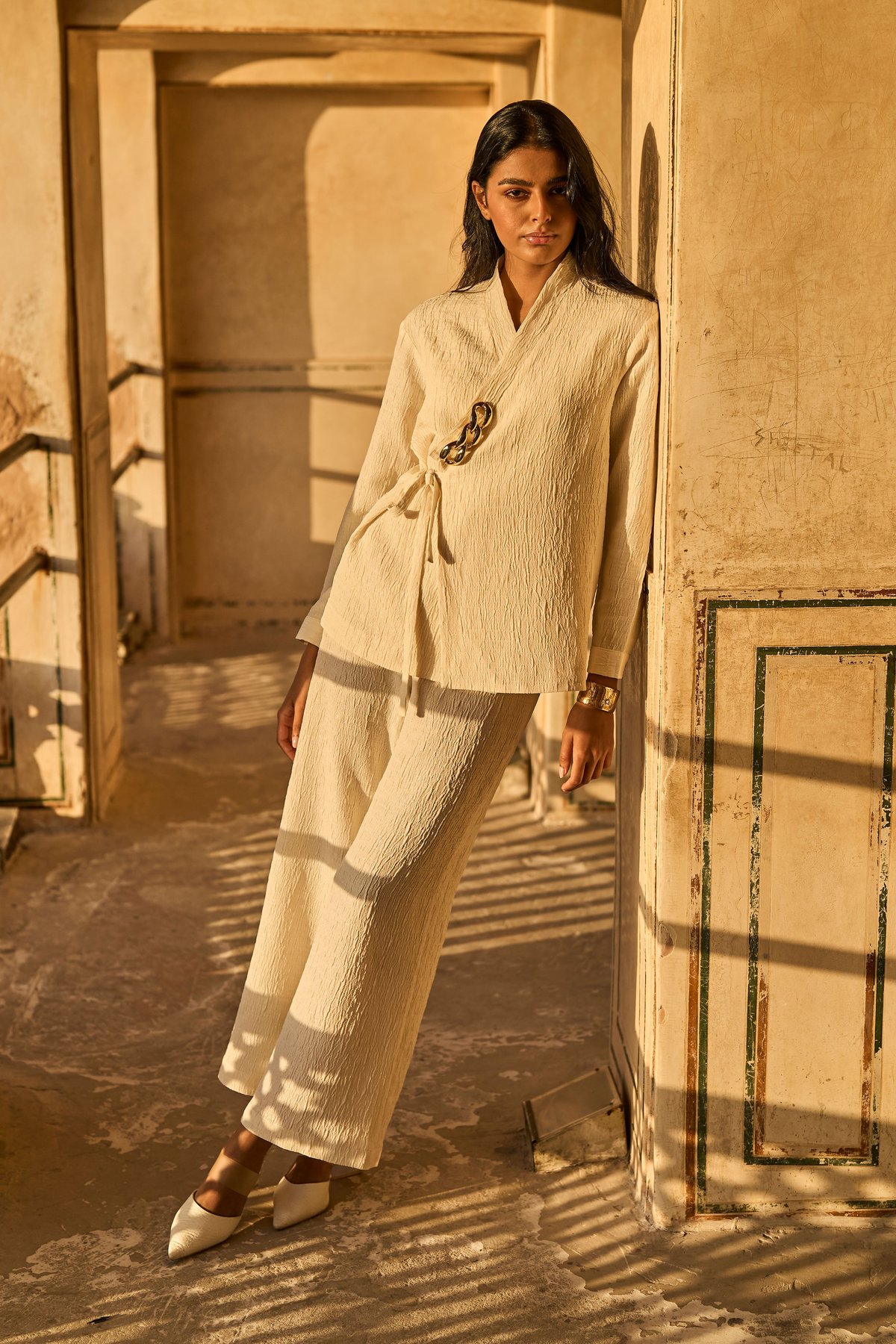 Ivory Textured Straight-Leg Trousers with Side Pockets