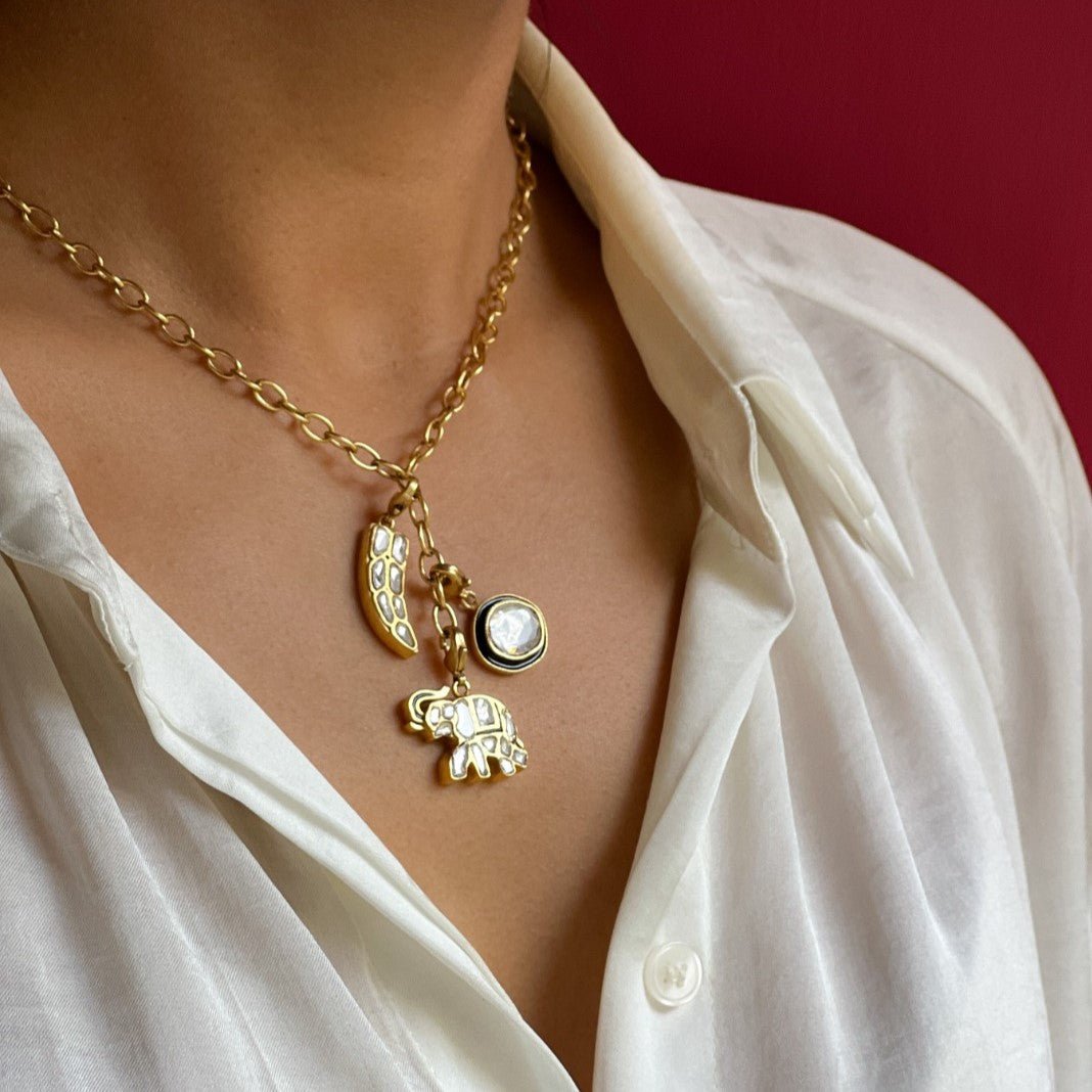 Pench Charm Set Necklace