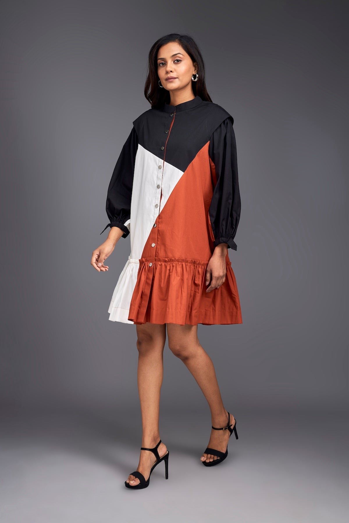 BLOCK SHORT DRESS