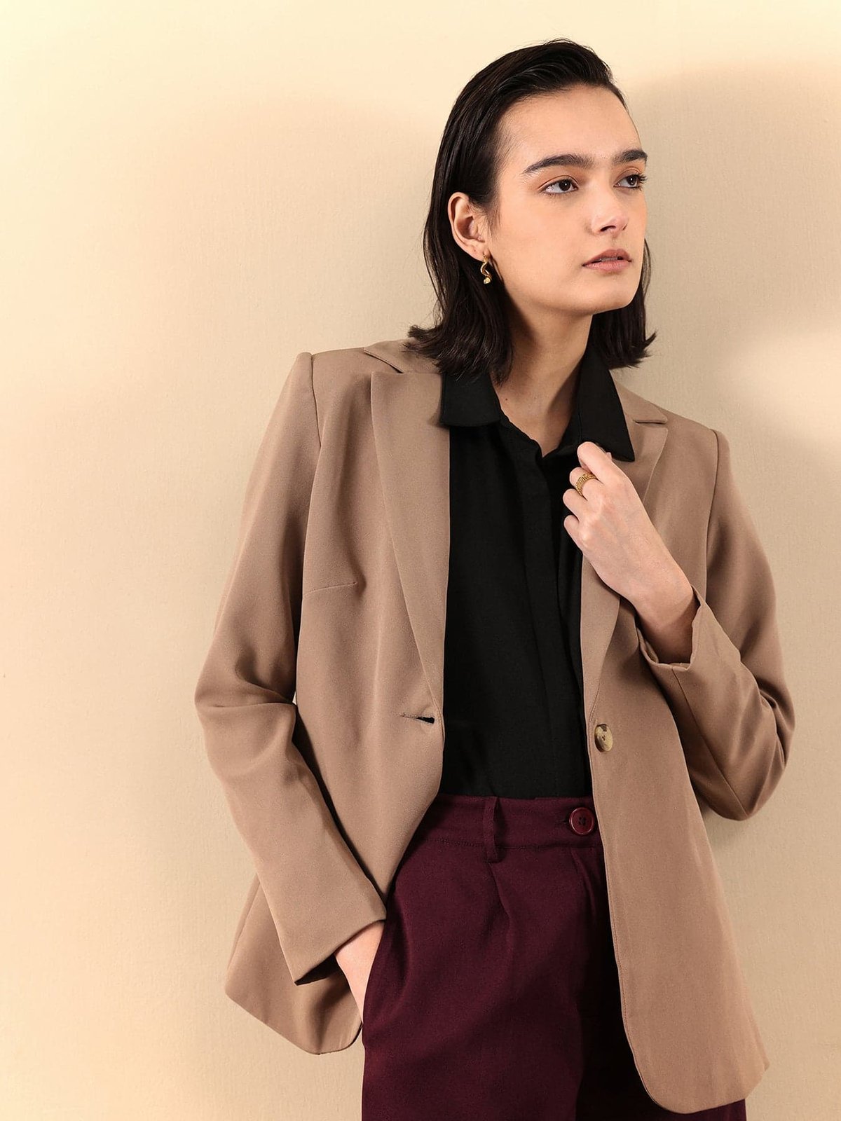 Brown Single-Breasted Tailored Blazer with Lapel Collar