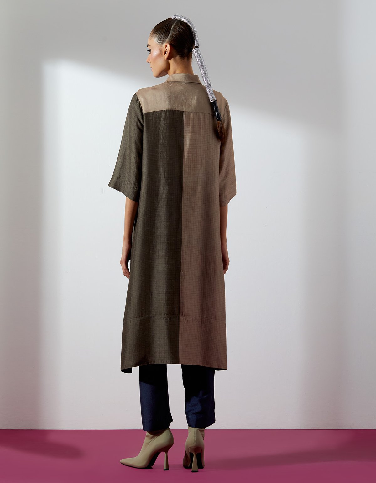 Soft Grey/Beige Colorblocked Collared Kurta Set