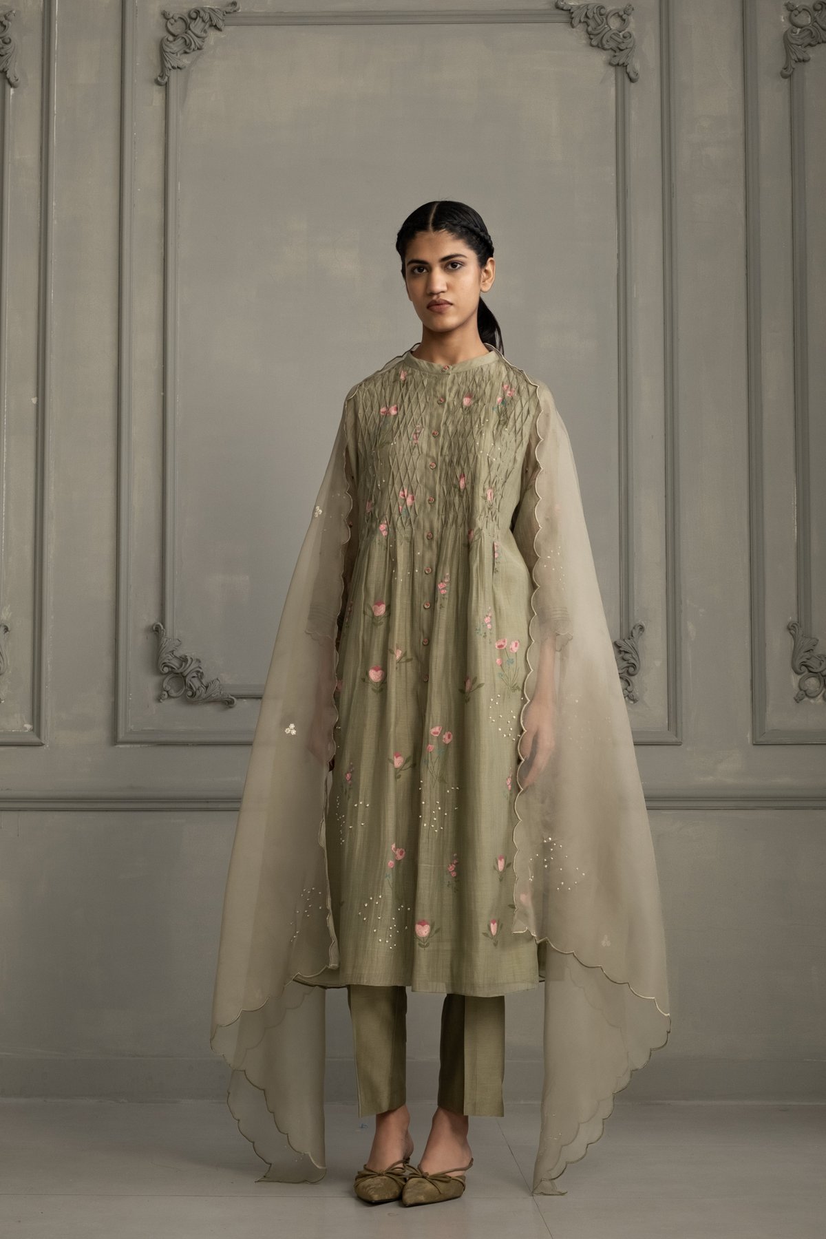 Tunic Set In Mul Chanderi With Pants And Dupatta
