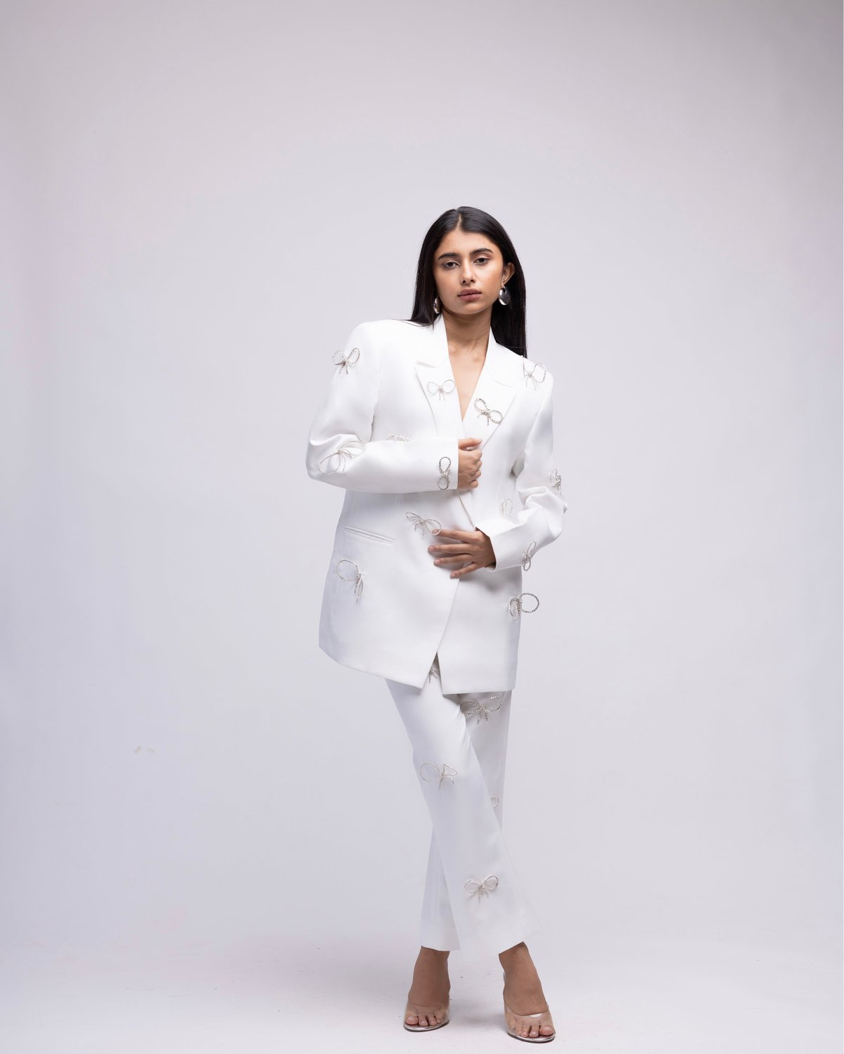 White High-Waisted Crepe Trousers with Rhinestone Bows