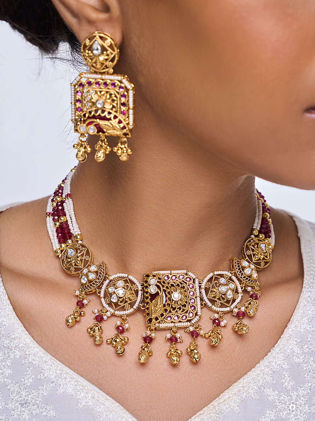 Heritage Gold Polish Necklace Set