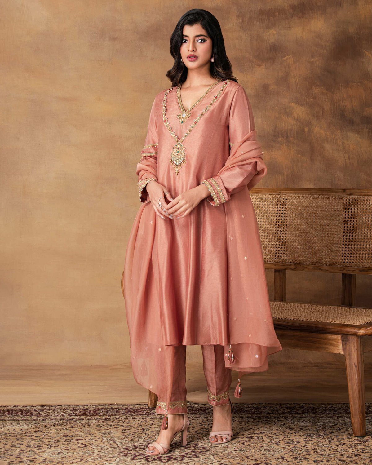 Shyaamras Mocha Pink Silk Embroidered Kurta Set