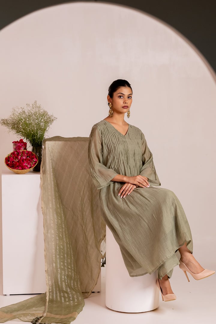 Green Chanderi Pleated V-Neck Kurta Set with Pants