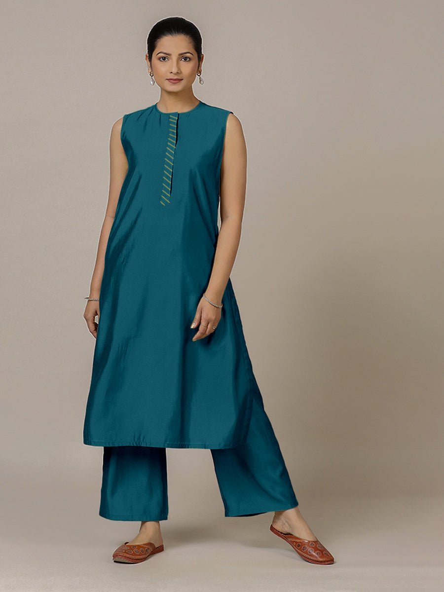 Adah Rozaana Kurta