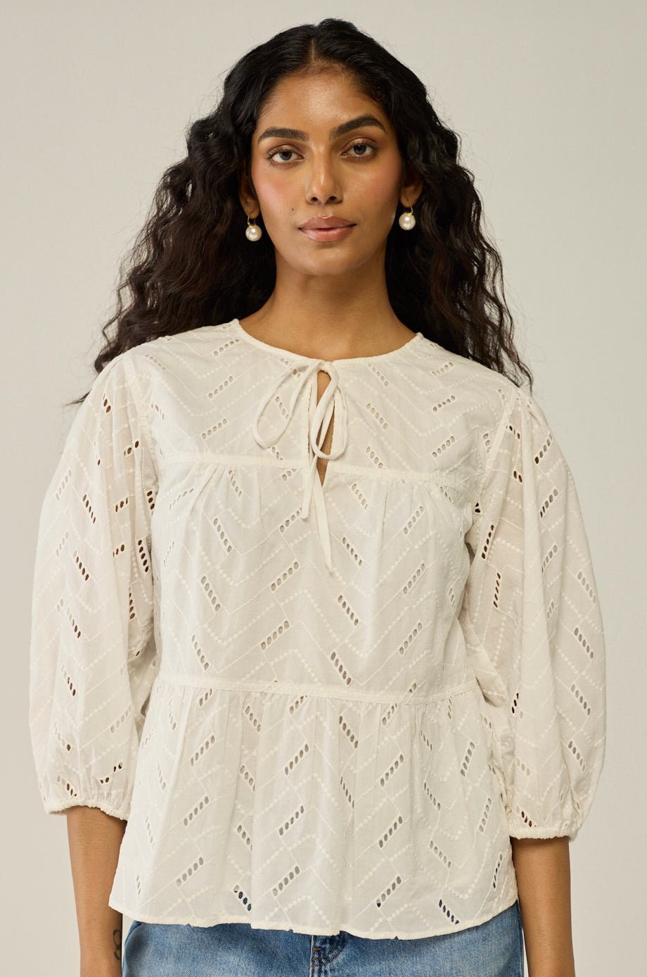 Schiffly Tie-up Blouse